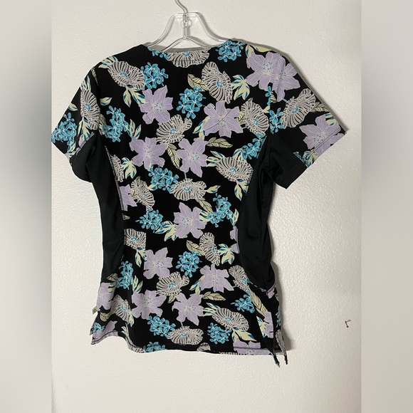 Scrubs Size XS-Sm - Picture 15 of 15